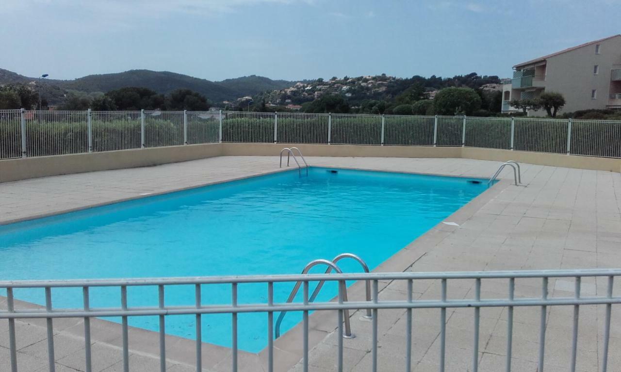 Appartement Vue Mer Piscines Parking Les Coraux Agay Plage Saint-Raphaël Kültér fotó